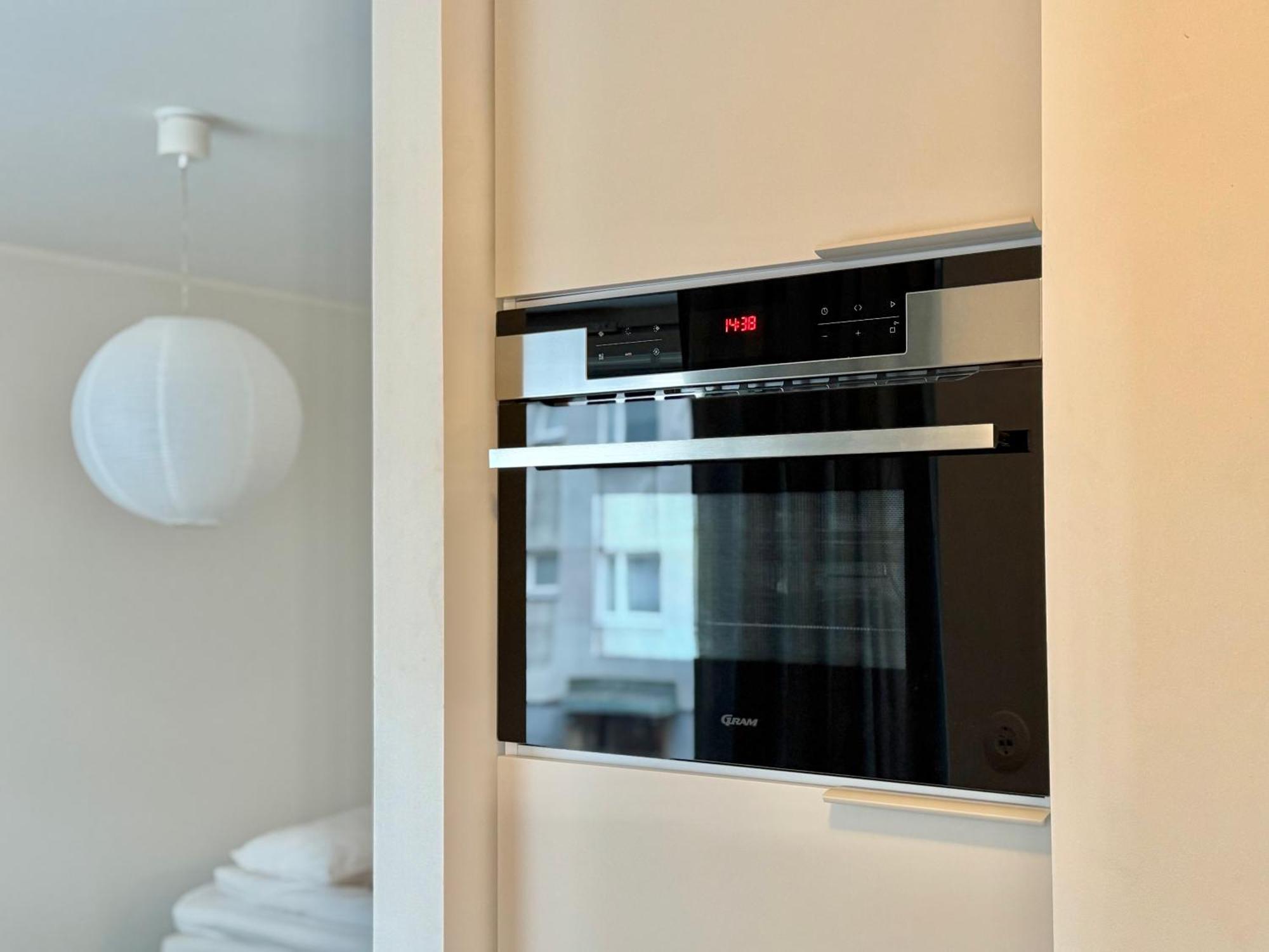 Lägenhet Just Renovated Stylish Nordic By Tram Stop *